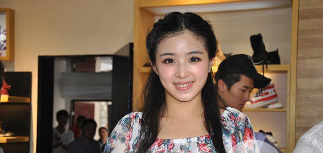 张含韵被潜规则原因曝光 张含韵陪睡照真相