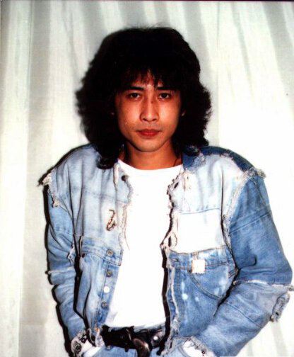 齐秦私生子事件 被前妻告上法庭