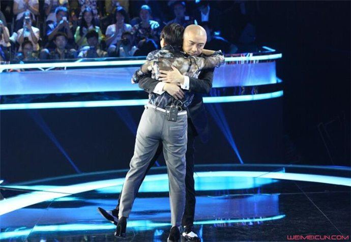 刘玉翠的老公是谁 和张卫健多年好友关系不一般