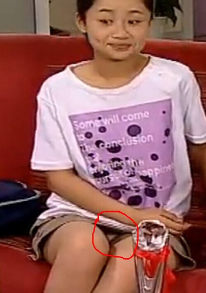 杨紫凸点图 杨紫走光照 杨紫资料