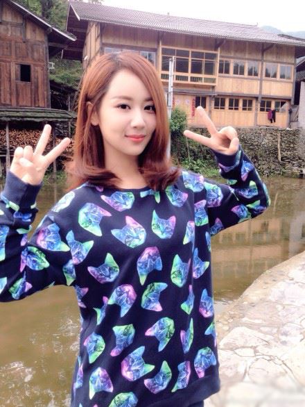 杨紫凸点图 杨紫走光照 杨紫资料