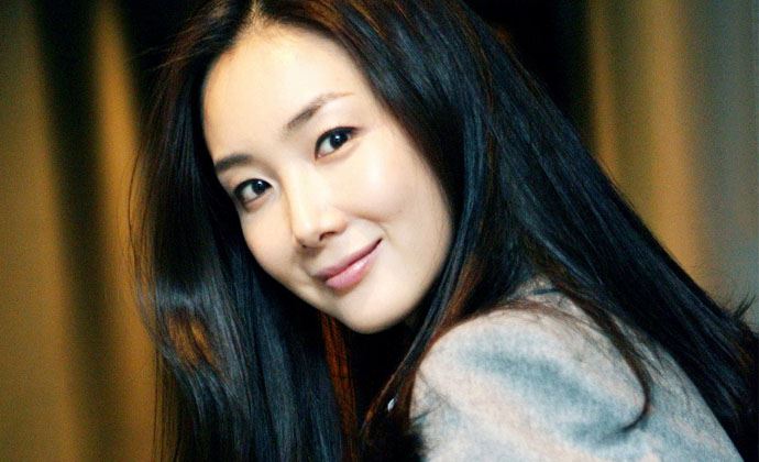 崔智友整容前后照片 崔智友结婚老公是谁