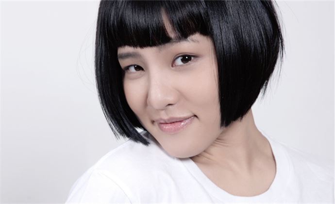 谢依霖真实身高是多少 谢依霖年龄多大有几个孩子