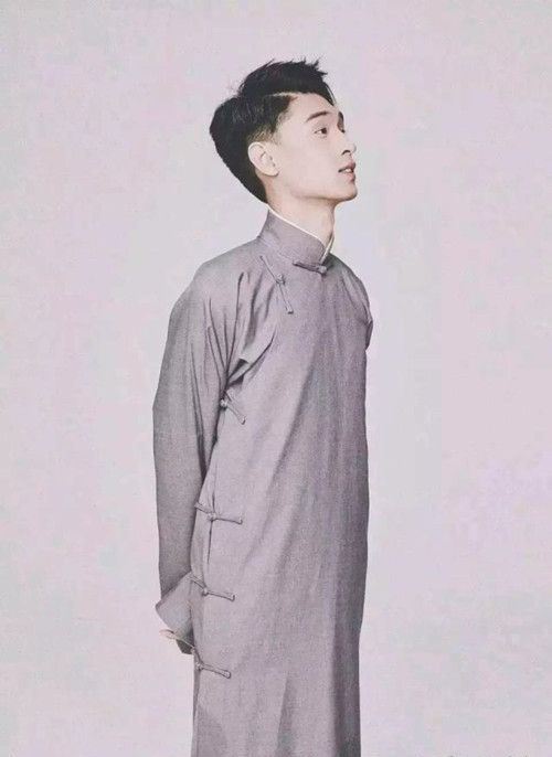 秦霄贤个人资料、家世背景 辛雨锡秦霄贤情侣吗