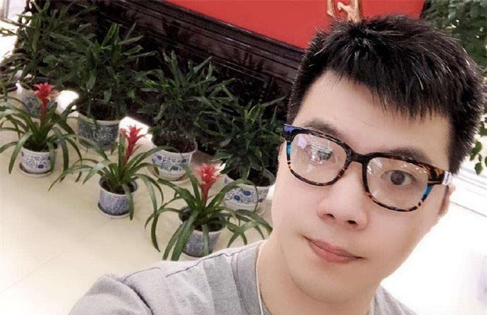 黄毅清被正式批捕了 黄毅清钱哪里来的