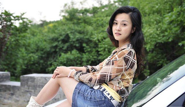 何中华老婆是谁 和刘芳毓真实关系是什么