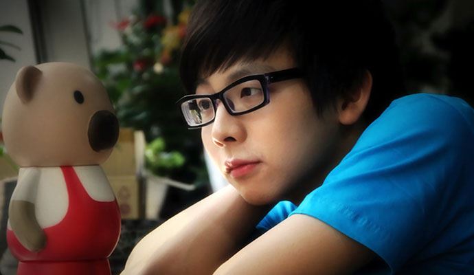 胡夏个人资料简介及年龄 胡夏怎么不红了