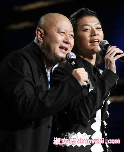 霍尊父亲是谁 霍尊家庭背景 霍尊母亲资料