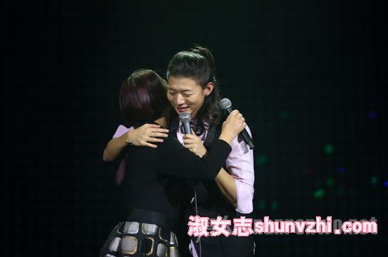 霍尊父亲是谁 霍尊家庭背景 霍尊母亲资料