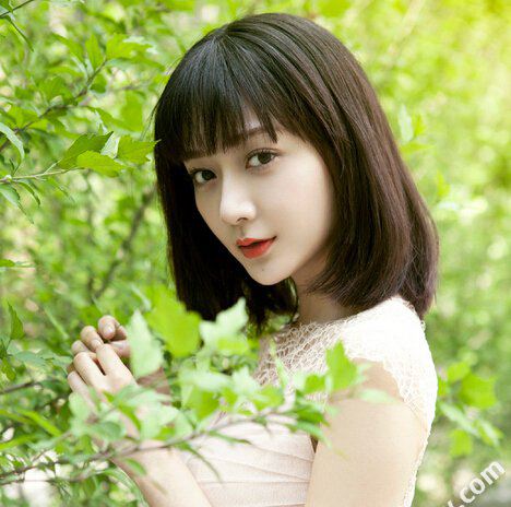 潘之琳个人资料简介 性感透视内衣令人喷鼻血