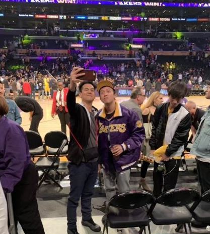 邓超彭于晏看球怎么回事 两人的关系揭秘