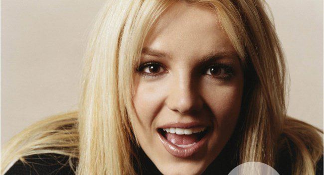 小甜甜布兰妮最近怎样 发生过什么事