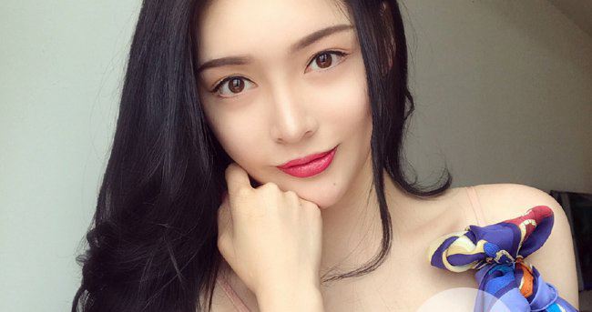  斗鱼女主播丁瑶视频 大尺度福利走光事件一夜红了