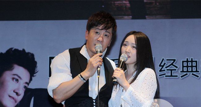 杨钰莹一生未嫁的原因 杨钰莹赖昌鑫事件