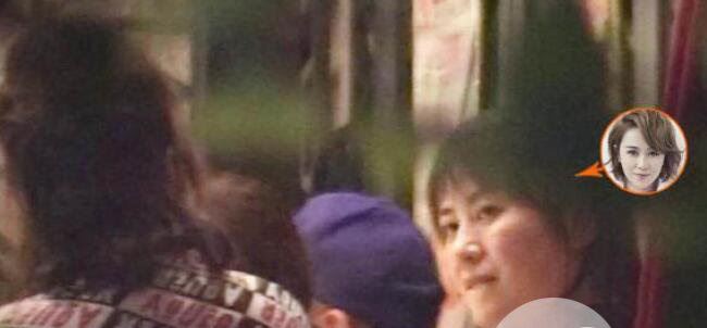 马丽疑似怀孕 隆起的腹部非常明显