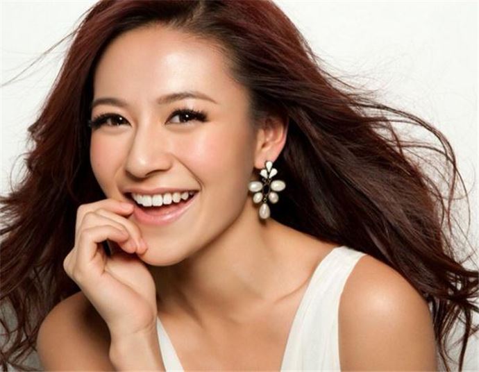 江若琳走光照露卫生巾 被人曝光过多次走光