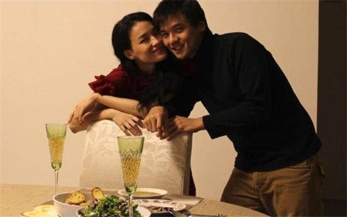 冯德伦个人资料简介 冯德伦父亲真实身份被揭财力雄厚【图】