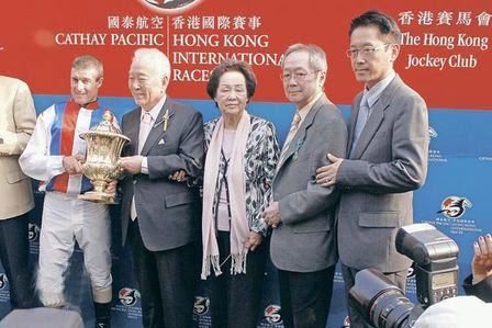 许晋亨是独子吗 许晋亨家族身价