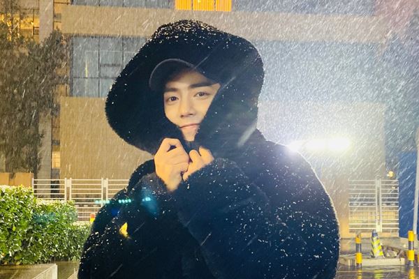 肖战怎么了这么多人黑他 肖战黑粉是谁的粉丝