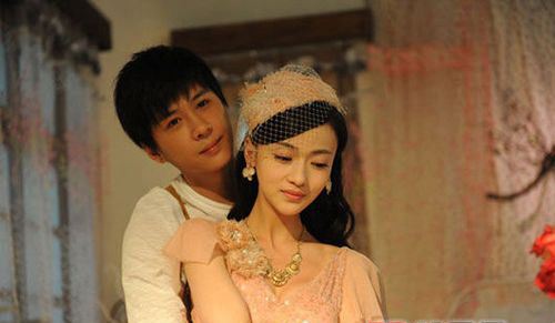 烽火佳人吴谨言吻戏 李智楠吴谨言吻戏