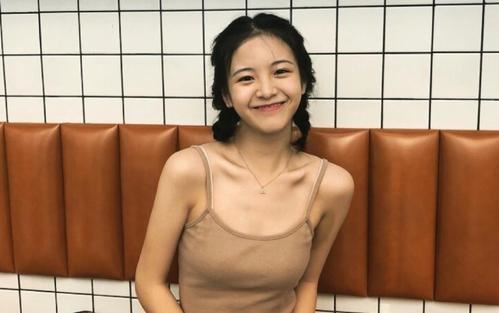 李庚希个人资料多少岁 在哪里上大学