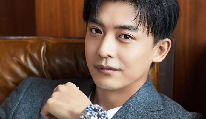 《爱情公寓》的张伟现实中已经结婚，李佳航老婆是谁？