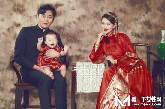 伊能静全家照片 中式全家福伊能静