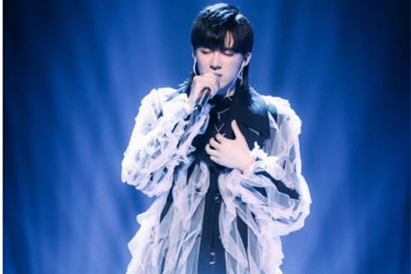 抖音反反复复是什么歌粤语 完整歌词介绍