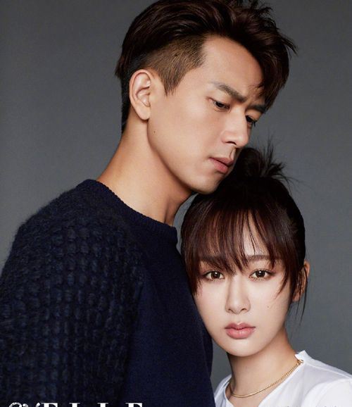  杨紫李现合体大片 表情看上去有些逗