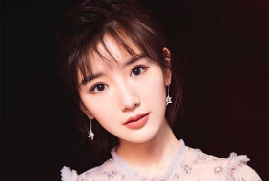 毛晓彤遭生父监视 毛晓彤不赡养亲父怎么回事