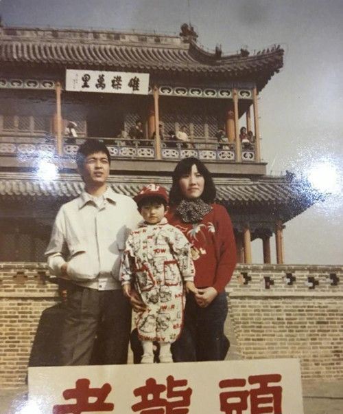 景甜的爸爸是什么背景 景甜的全家福爆出
