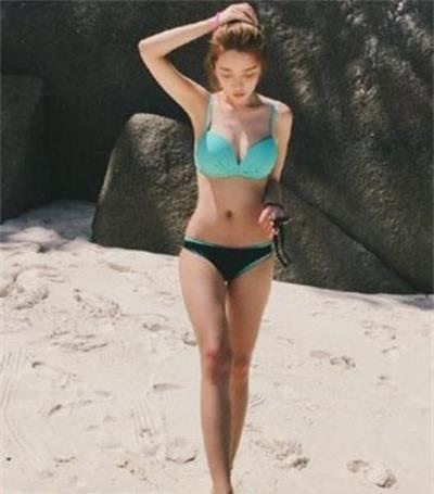 崔阿扎的个人资料介绍 崔阿扎乳房凸点事件