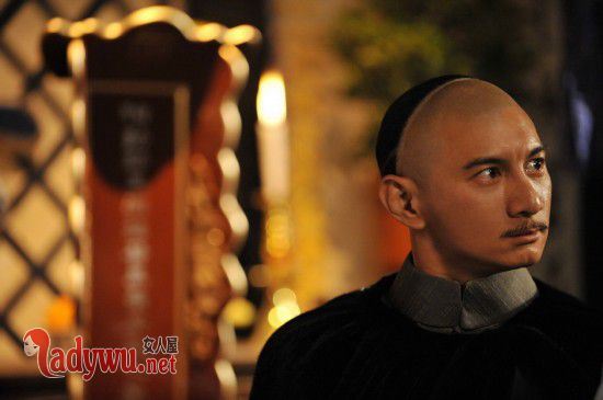 雍正继位时乾隆多少岁 乾隆皇帝怎么继位的