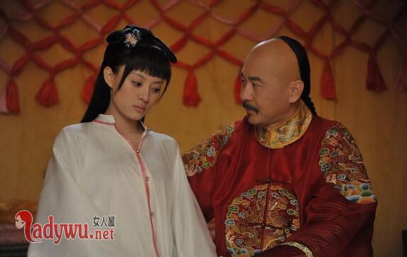 雍正继位时乾隆多少岁 乾隆皇帝怎么继位的