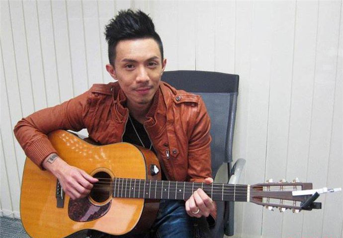 张继聪谢安琪怎么认识 谢安琪追张继聪的吗