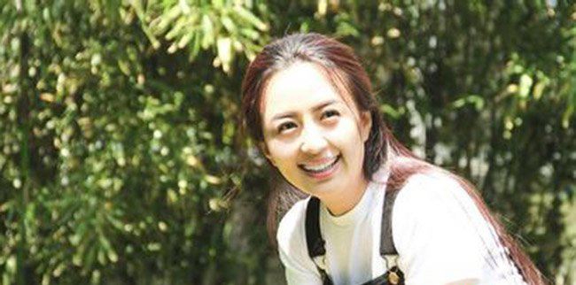 宋林静和杨童舒对比照 长的像命运却天壤之别