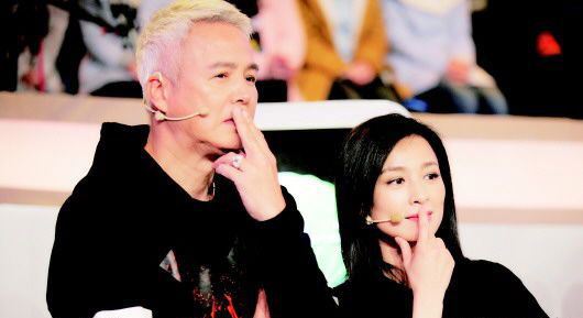 张庭的老公是谁？老公为什么满头白发