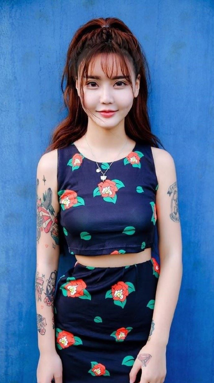 韩安冉以前长什么样 韩安冉最开始长什么样子的素颜曝光