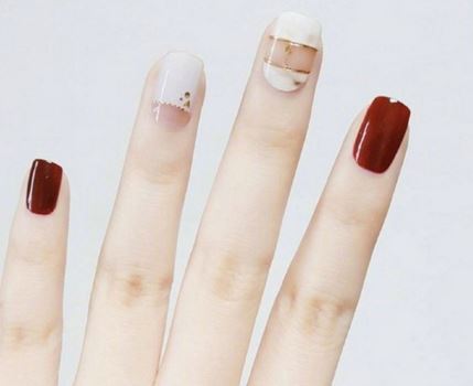 2018适合夏天的单色美甲 2018美甲图片最新款型