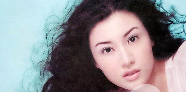 李嘉欣和许晋亨窗震 两人结缘的背后的故事