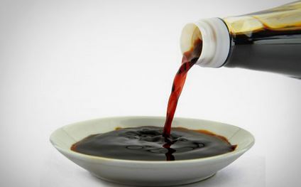 酱油是什么做的？酱油是头发做的吗