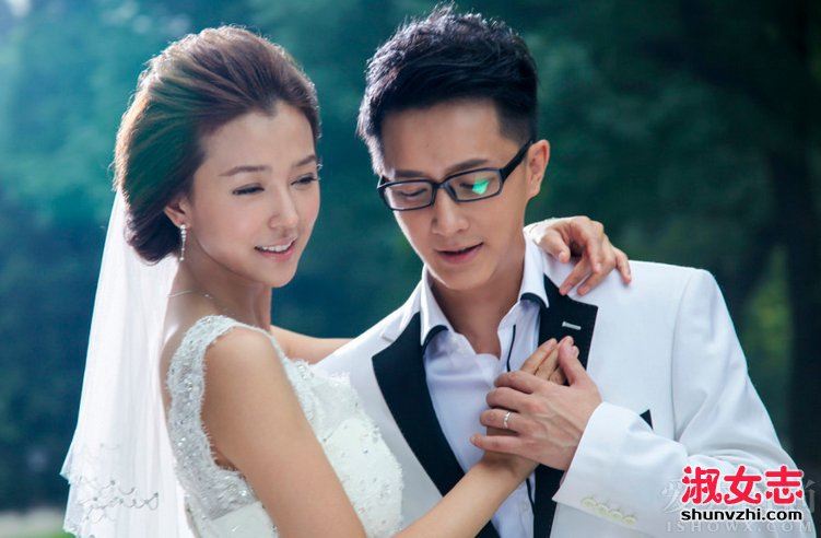韩庚的老婆是谁 韩庚姚星彤结婚证怎么回事