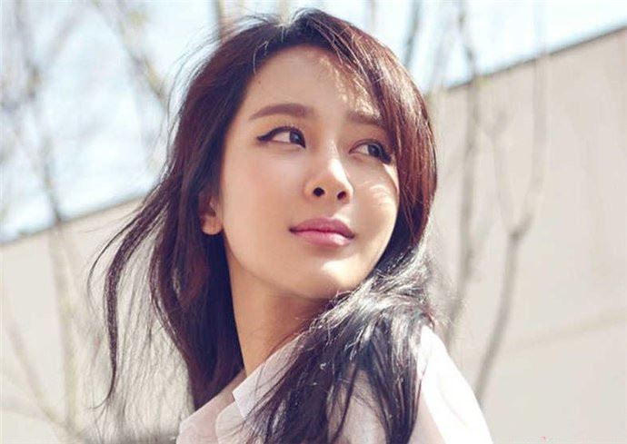 杨紫家有儿女剧照 家有儿女杨紫露凸点是哪几