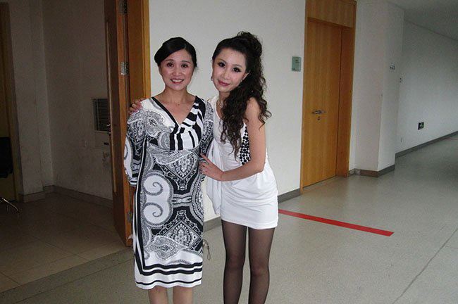  黄菡老公袁剑个人背景 拥有了一份真正的爱情