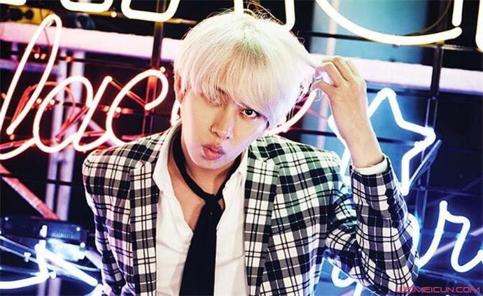 金希澈交往过多少女友 现任女友momo平井桃资料