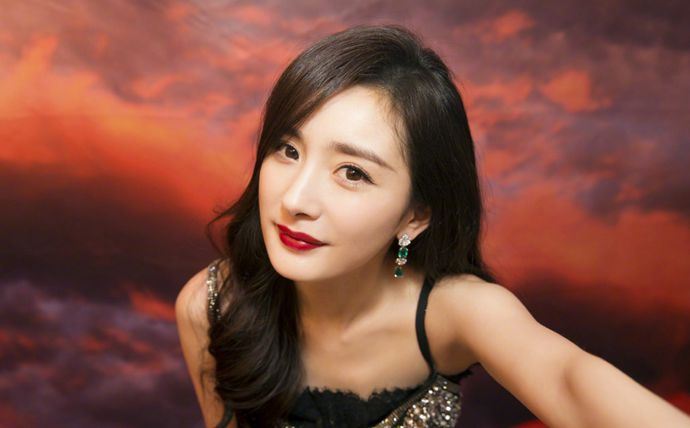 杨幂养小鬼是真的吗？消息一出之后网友的表现是这样的