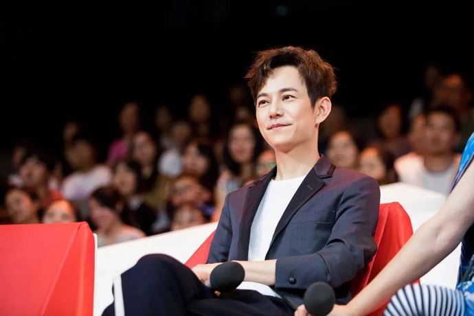 何炅为什么不结婚生子 何炅多年未婚原因终于曝光令人咋舌