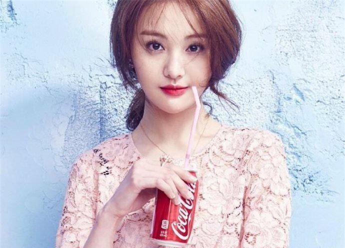 杨洋和郑爽怀孕的照片 婚纱照怎么回事