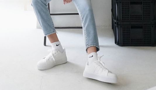 蝴蝶结鞋带的系法图解 鞋带蝴蝶结怎么系