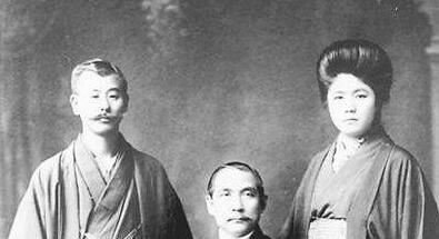 为什么抛弃大月薰 孙中山和大月薰有孩子吗?